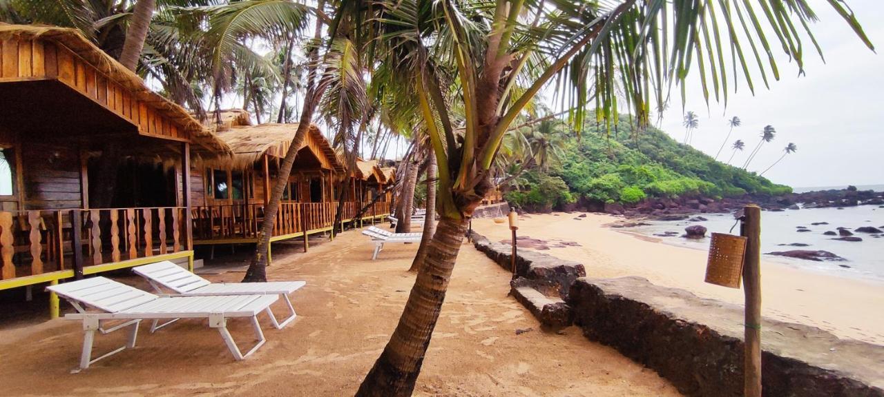 Sea Front Cottages Little Khola Cola Екстериор снимка