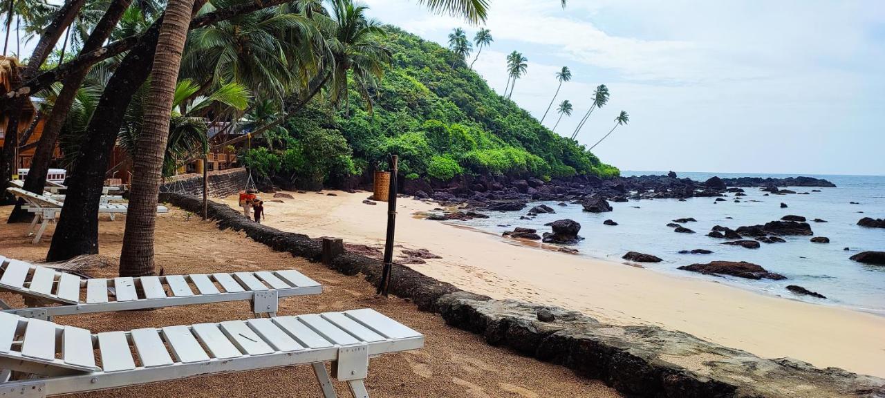Sea Front Cottages Little Khola Cola Екстериор снимка